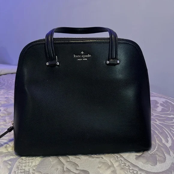 🚨 HOST PICK 🚨 ❤️‍🔥 KATE SPADE PATTERSON DRIVE MEDIUM DOME SATCHEL ❤️‍🔥 - Picture 2 of 7